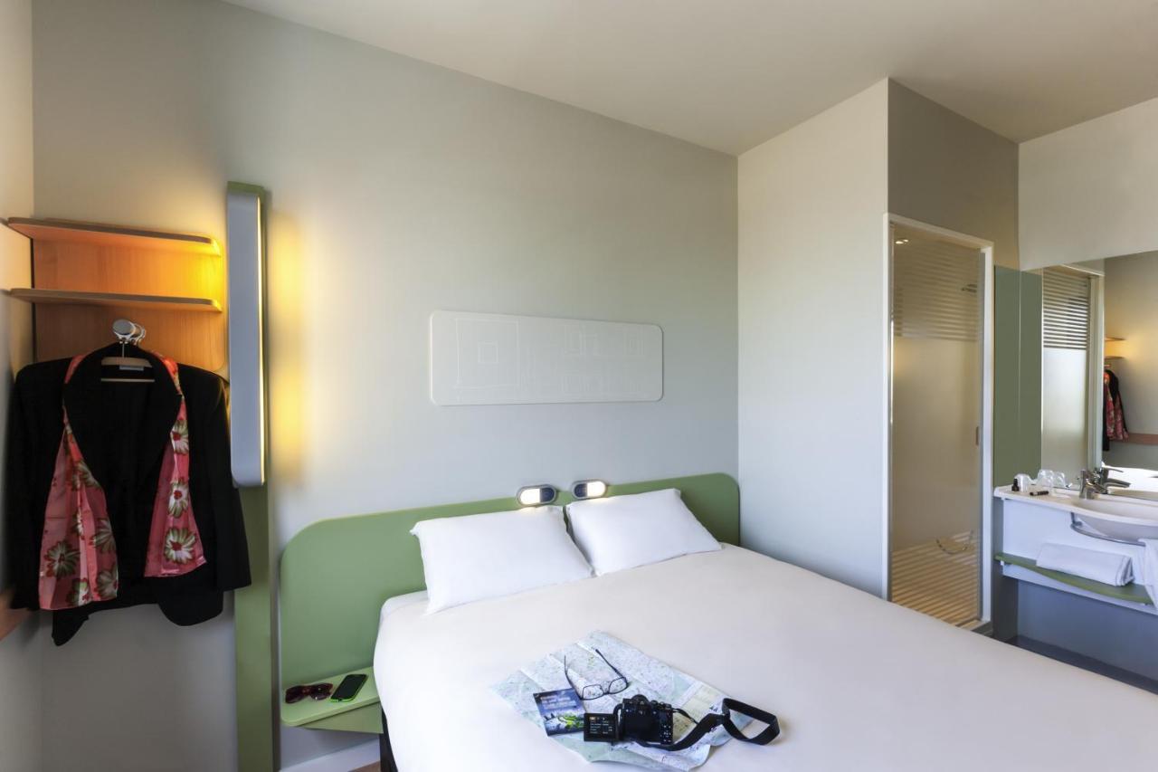 Ibis Budget Bordeaux Centre Bastide Стая снимка